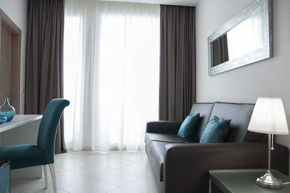 Hotel Costa Conil By Fuerte Group Conil De La Frontera Exteriör bild