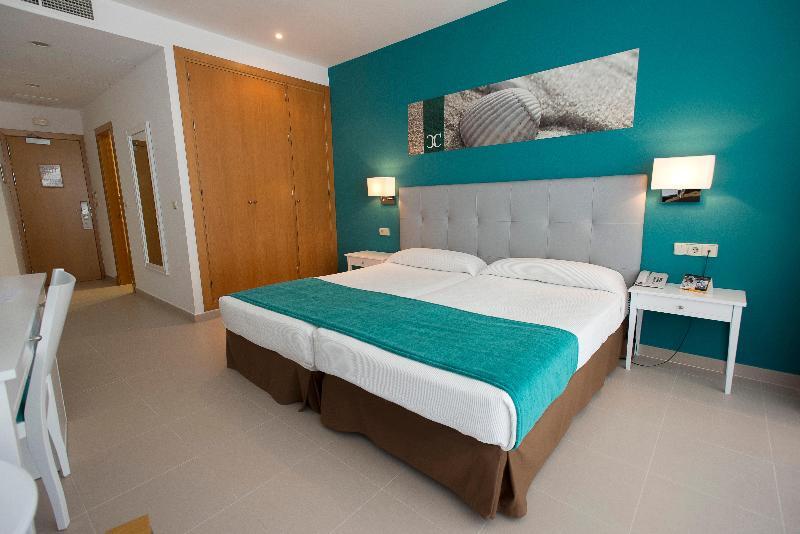 Hotel Costa Conil By Fuerte Group Conil De La Frontera Exteriör bild